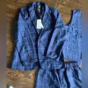 NWT| Boys Navy Checkered Suit